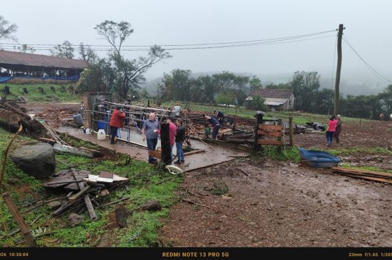Comunidades ficam isoladas e registram transtornos em razão da chuva no norte e noroeste do RS - foto 3