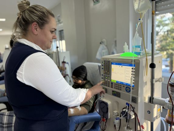 Hospital Vida & Saúde recebe novos equipamentos e qualifica setor de hemodiálise - foto 3