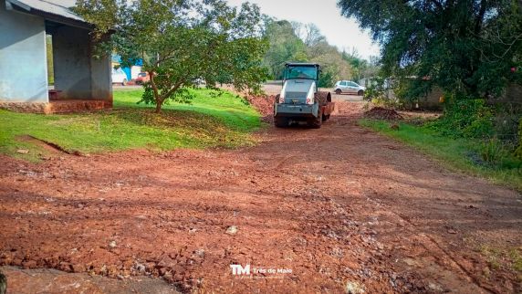 Serviços contribuem para a drenagem das águas da chuva e garantem melhores condições de trafegabilidade