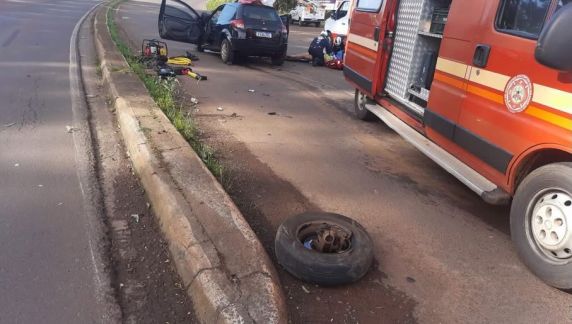 Colisão entre carro e caminhão deixa três feridos e mobiliza helicóptero de resgate em Nonoai - foto 3