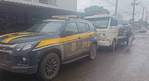 PRF apreende mais de 120 quilos de maconha em Frederico Westphalen