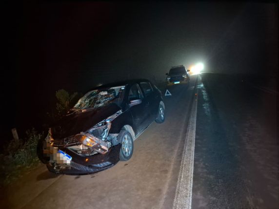 Acidente ocorreu na madrugada desta quarta-feira (19), entre Ijuí e Santo Augusto; motorista não se feriu e ninguém foi atingido pelos disparos