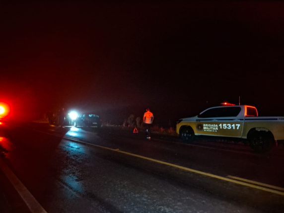 Acidente ocorreu na madrugada desta quarta-feira (19), entre Ijuí e Santo Augusto; motorista não se feriu e ninguém foi atingido pelos disparos