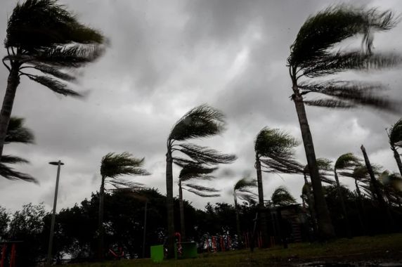 Ciclone extratropical chega ao RS nesta quinta-feira; saiba o que esperar do fenômeno - foto 3