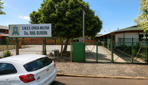 Samuel Edson Härtge da Silva recebeu os primeiros atendimentos na escola, foi encaminhado à UPA e posteriormente transferido para a UTIP, mas não resistiu.