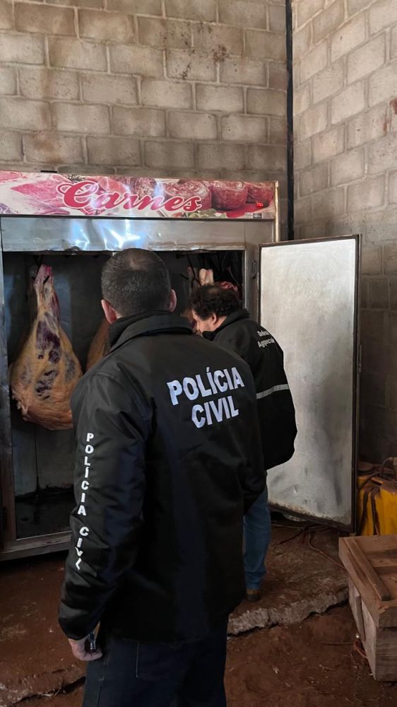 Operação Selo de Origem apreende 200 quilos de carne clandestina e armas em Catuípe - foto 2