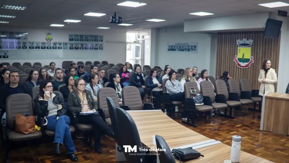 Oficina regional qualifica profissionais de saúde em Três de Maio - foto 2