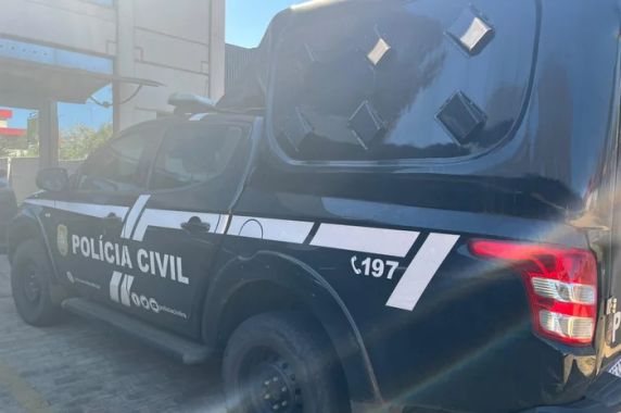 Caso aconteceu neste domingo (23), no bairro Donária. Autor usava tornozeleira eletrônica