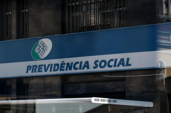 Autorização do desconto não poderá ser feita por telefone nem comprovada por gravação de voz
