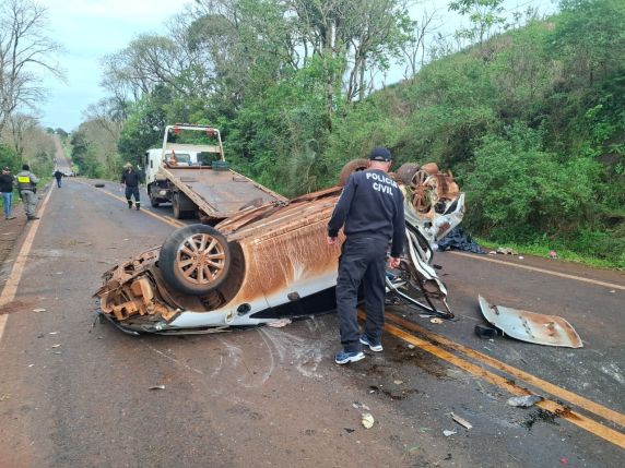 Jovem de 20 anos morre e seis ficam gravemente feridos em colisão na ERS-514, em Ijuí - foto 3