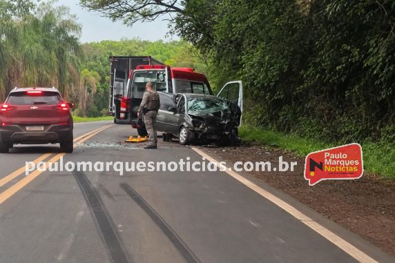 Colisão frontal na RS-210 deixa uma pessoa morta em Boa Vista do Buricá - foto 2