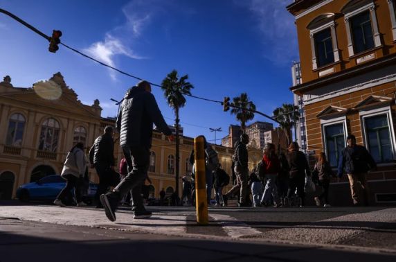 Temperaturas variam de 1°C a 24°C ao longo do dia