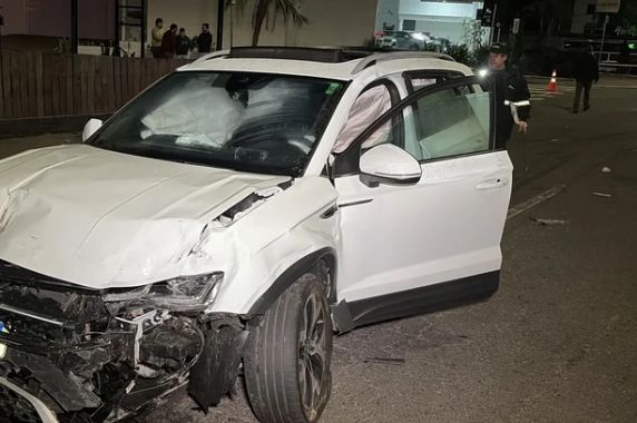 Músico morre em acidente entre dois carros na Avenida Wenceslau Escobar - foto 2