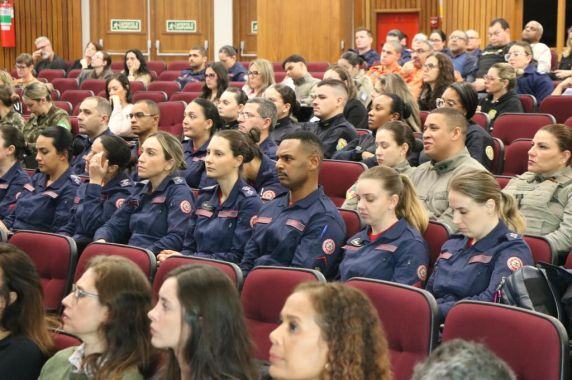 MPRS participa de mobilização nacional pela qualificação do atendimento a mulheres e meninas - foto 3