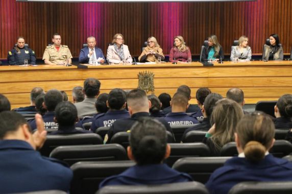 Capacitação nacional reuniu mais de 7,7 mil participantes e reforçou a importância do atendimento qualificado, do acolhimento e da atuação integrada na proteção de mulheres vítimas de violência.