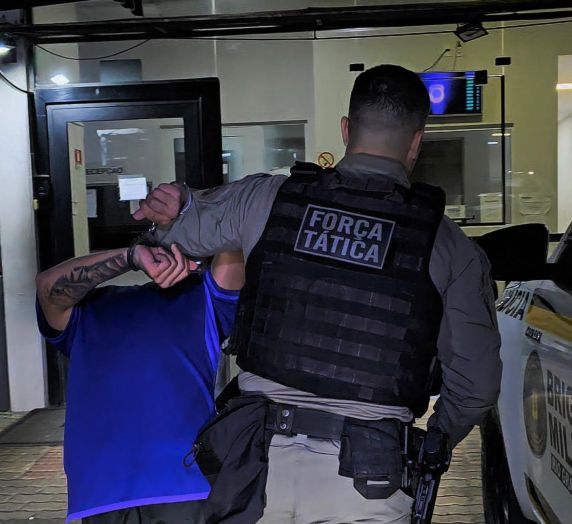 Força Tática da Brigada Militar prende cinco homens suspeitos de homicídio no bairro Boqueirão, em Passo Fundo - foto 2