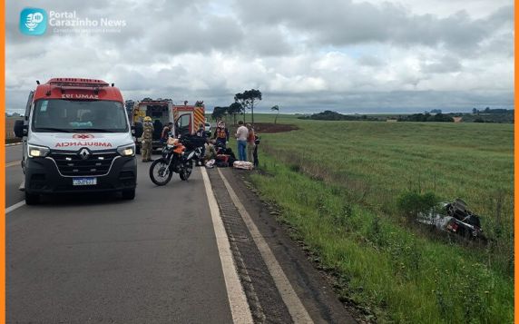 Acidente aconteceu na manhã deste sábado (12) na altura do antigo pedágio; testemunhas relatam que batida ocorreu durante tentativa de ultrapassagem.