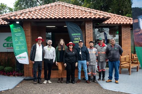 Como uma das entidades organizadoras da feira, a cooperativa participou ativamente do planejamento, da infraestrutura e da programação da feira, além de receber cooperados, clientes e visitantes na Casa da Certhil.