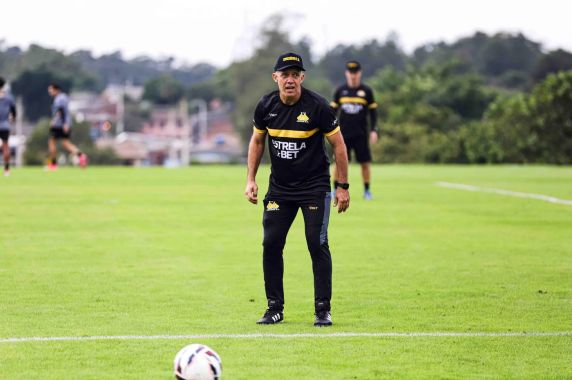 Segundo o colunista Vaguinha, Colorado pagou R$ 300 mil ao Criciúma para liberar o treinador