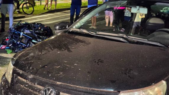 Motociclista fica gravemente ferido após colisão com carro em Passo Fundo - foto 3