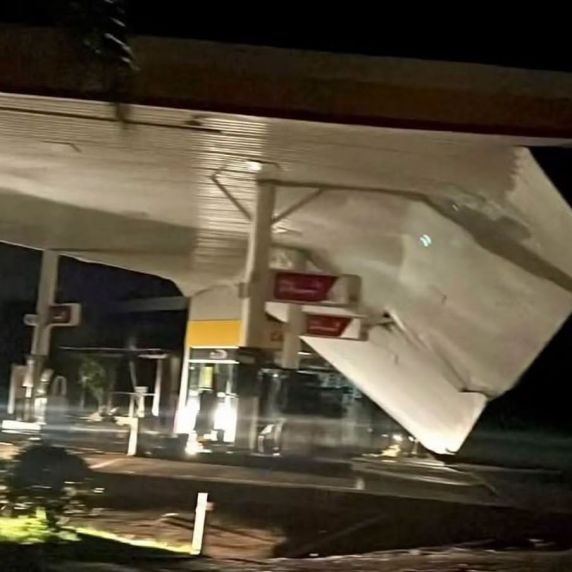 Temporal com granizo e vendaval causa destruição em Santo Antônio das Missões - foto 2