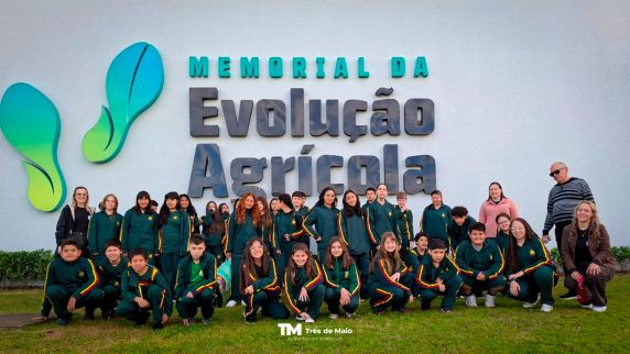 Visita de estudos aproximou alunos da evolução agrícola e da história regional