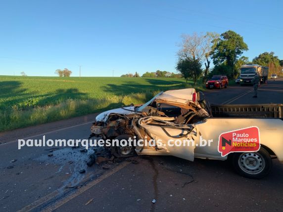 Acidente ocorreu na localidade de Timbaúva, no trecho entre Independência e Três de Maio; motorista de 40 anos foi levado ao hospital