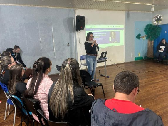 Professores da Escola Presidente Getúlio Vargas participam de formação para fortalecer a aprendizagem - foto 4