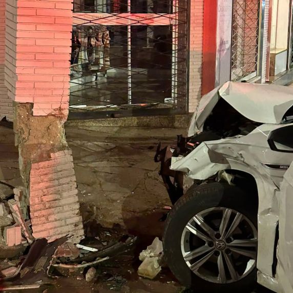 Colisão entre dois carros seguida de tombamento deixa cinco pessoas feridas em Soledade - foto 5