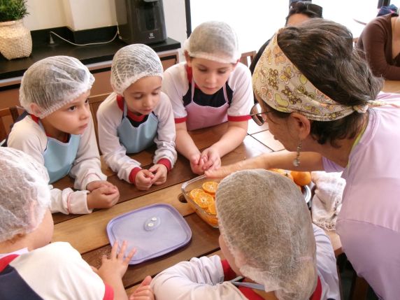 No MEA, em Horizontina, a Cozinha Experimental integra a proposta educativa do memorial e aproxima estudantes do ciclo que vai do cultivo ao preparo dos alimentos