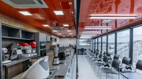 Estrutura ficará na cidade de 4 de novembro a 12 de dezembro, com opções gratuitas e pagas em diferentes áreas da gastronomia