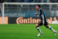 Com gol de falta, Grêmio vence Mirassol na Arena e avança na Copa do Brasil